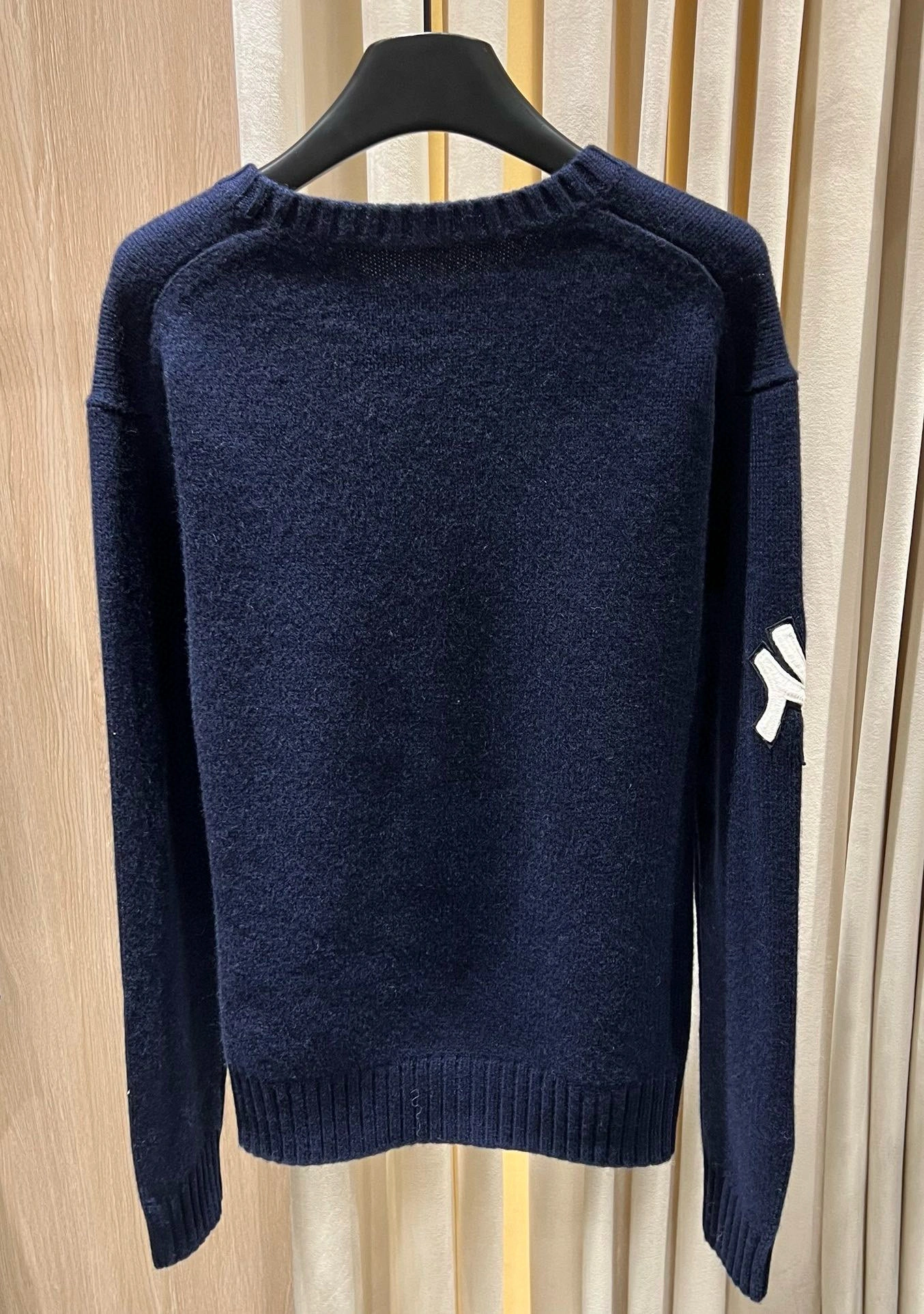 wg.luxury- R18ph embroidery wool 2colour item:E-F140I2728-2H